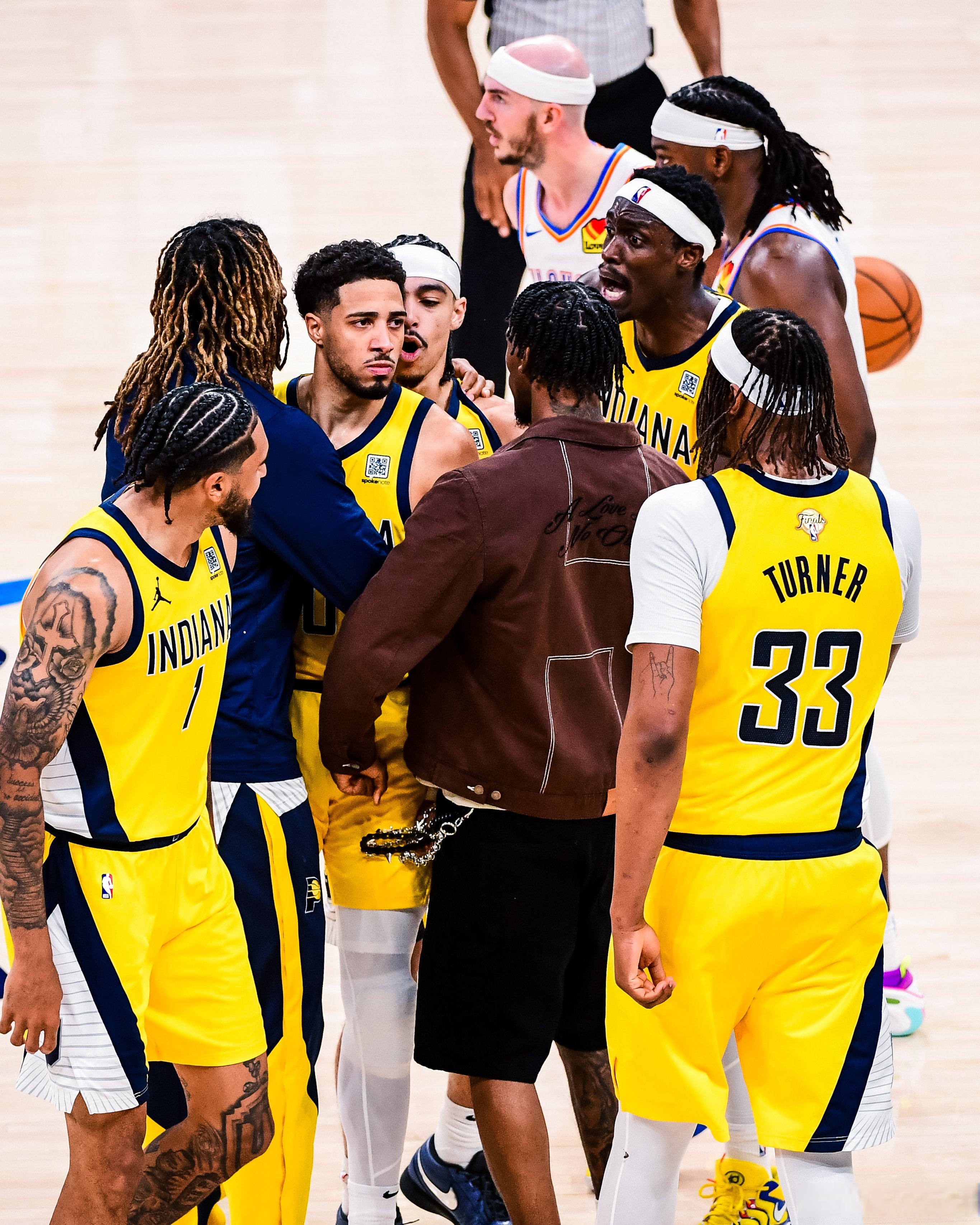 今晨NBA季后赛传出新动向,曼联状态回暖,管理层表态——压力陡增,身体对抗强度拉满的简单介绍 今晨NBA季后赛传出新动向,曼联状态回暖,管理层表态——压力陡增,身体对抗强度拉满的简单介绍